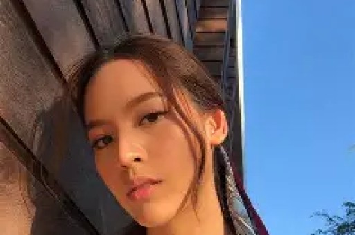 42岁香港女星希望尽快结婚公开择偶条件曾因男友出轨取消婚约