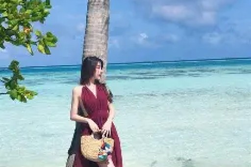 韩红被央视和人民日报接连批评网友拍手叫好：早就该管了！