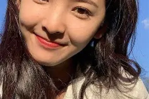 小马云官宣恋情晒甜蜜合照大秀恩爱